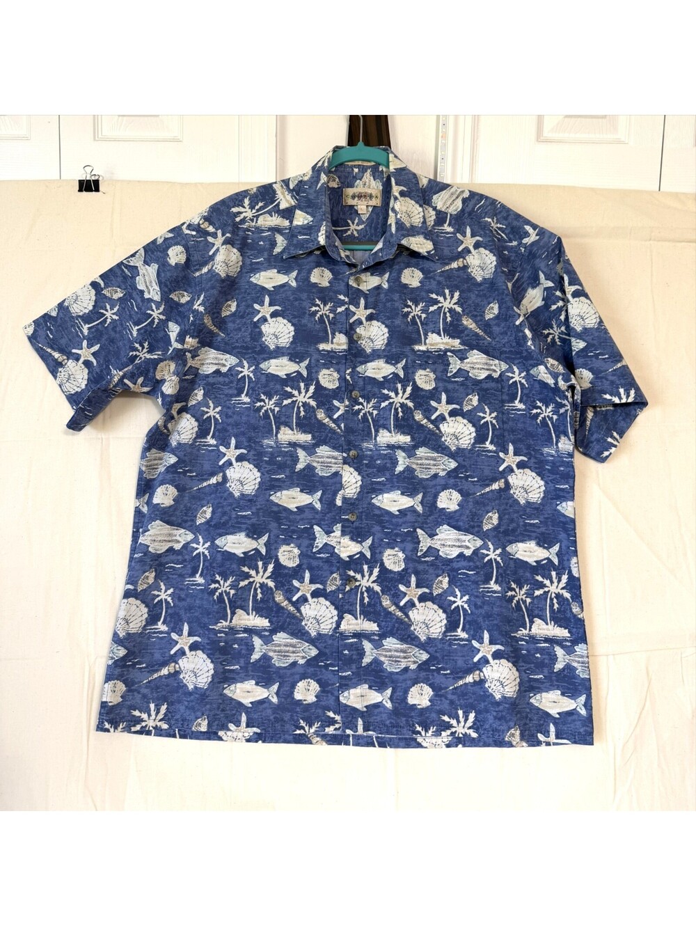 Campia Moda Blue Hawaiian Fish Print Button-Up Shirt Large